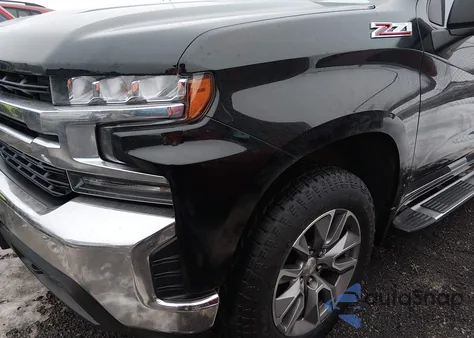 2021 Chevrolet Silverado 1500 4Wd Short Bed Lt z USA, uszkodzony, nr VIN 1GCUYDED1MZ185349